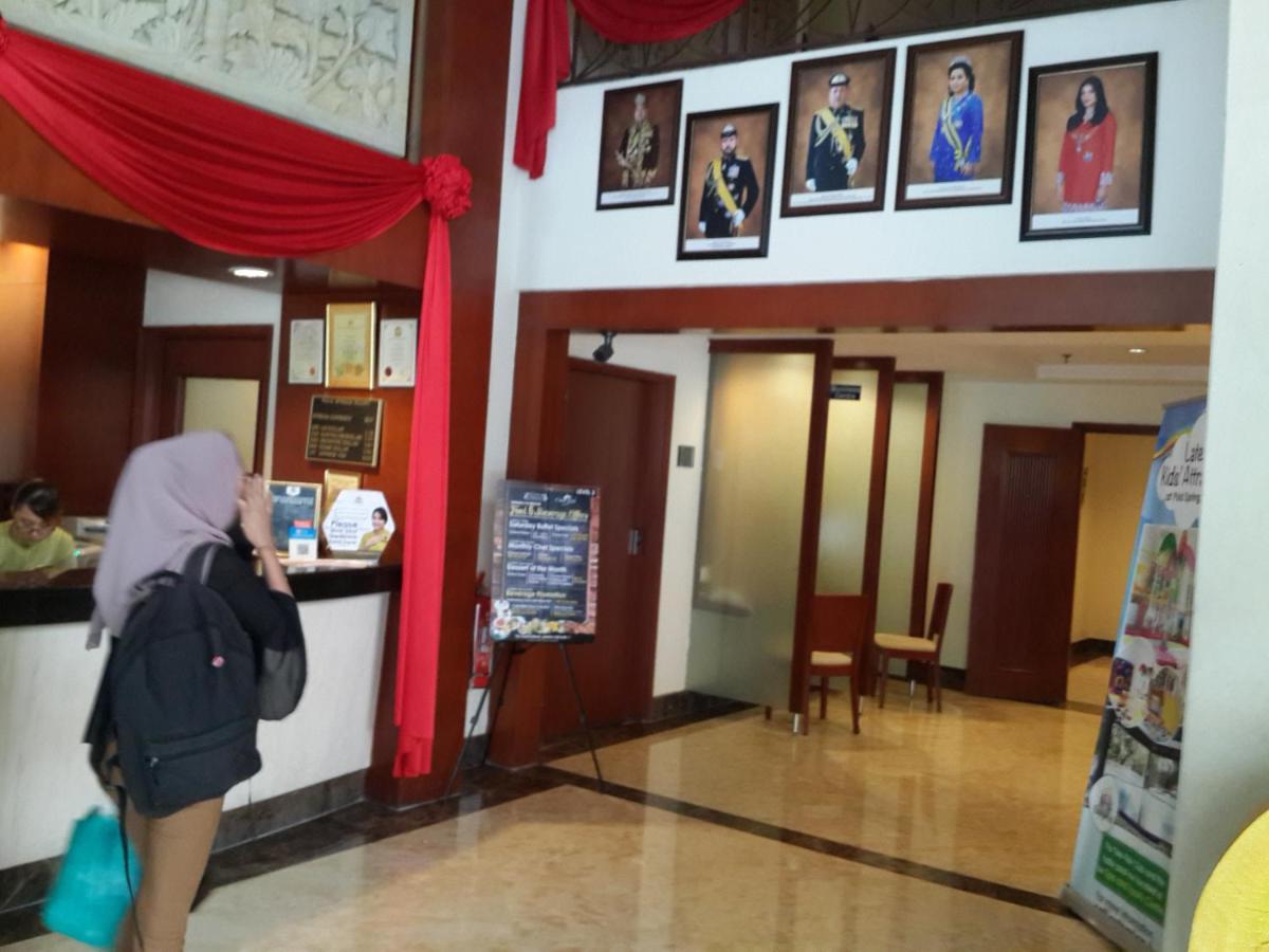 Pulai Spring Resort Kampung Kangkar Pulai Extérieur photo