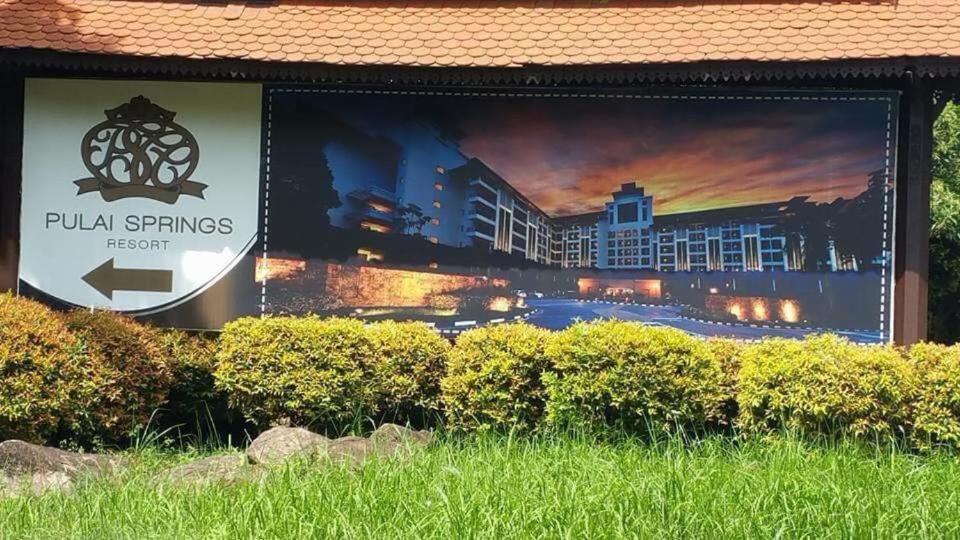 Pulai Spring Resort Kampung Kangkar Pulai Extérieur photo