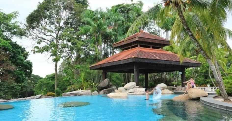 Pulai Spring Resort Kampung Kangkar Pulai Extérieur photo